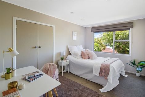 Photo of property in 27 Lomita Road, Johnsonville, Wellington, 6037