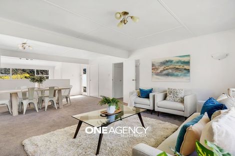 Photo of property in 90 Wood Street, Wainuiomata, Lower Hutt, 5014