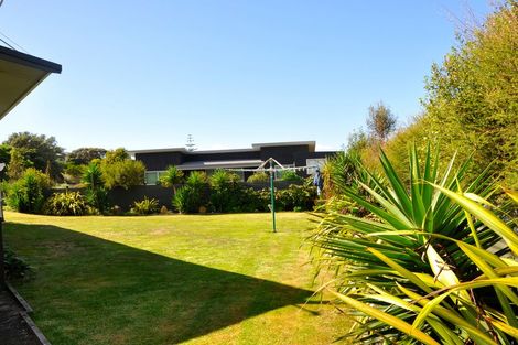 Photo of property in 14 Hanlen Avenue, Waihi Beach, 3611