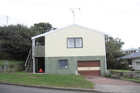 Photo of property in 18a Fincham Road, Raumati Beach, Paraparaumu, 5032