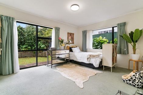 Photo of property in 2/17 Arthur Road, Hillpark, Auckland, 2102