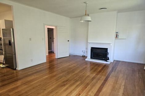 Photo of property in 51 Albemarle Road, Northland, Wellington, 6012