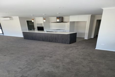 Photo of property in 13 Tarata Place, Owhata, Rotorua, 3010