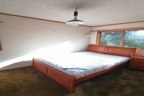 Photo of property in 118 Pupuke Road, Hillcrest, Auckland, 0627