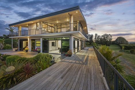Photo of property in 56 Thelma Road, Mangawhai Heads, Mangawhai, 0505