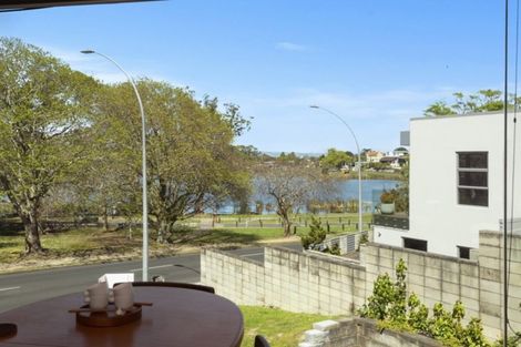 Photo of property in 3a Lake Domain Drive, Frankton, Hamilton, 3204