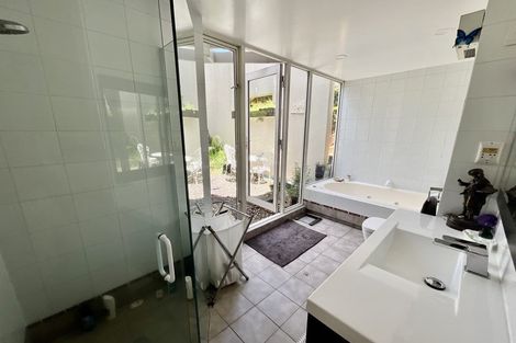 Photo of property in 48b Polygon Road, Saint Heliers, Auckland, 1071