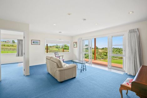 Photo of property in 1532 Carrington Road, Hurworth, New Plymouth, 4371