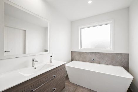 Photo of property in 6 Maison Way, Rangatira Park, Taupo, 3330