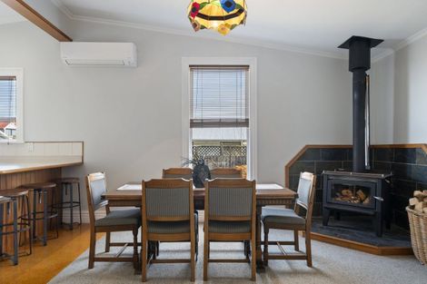 Photo of property in 19 Johnson Street, Bulls, 4818