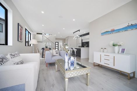 Photo of property in 11 Tiro Street, Flat Bush, Auckland, 2019