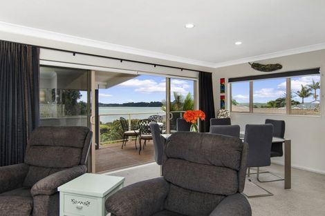 Photo of property in 3 Myrtle Drive, Omokoroa, 3114