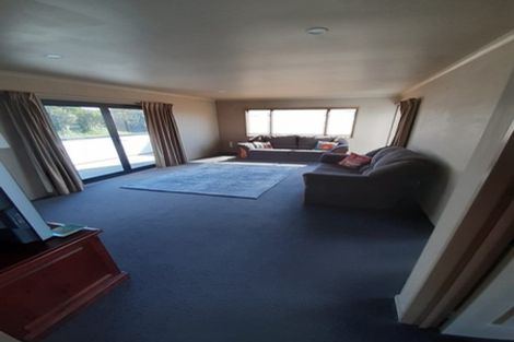 Photo of property in 6a Hunia Terrace, Himatangi Beach, Foxton, 4891