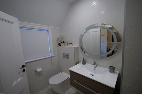 Photo of property in 6 Brougham Street, Mount Victoria, Wellington, 6011