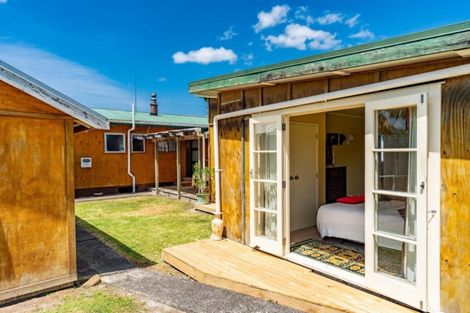 Photo of property in 6 Shoemaker Road, Waipu, 0510