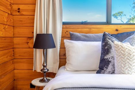 Photo of property in 16 Frank Street, Oneroa, Waiheke Island, 1081