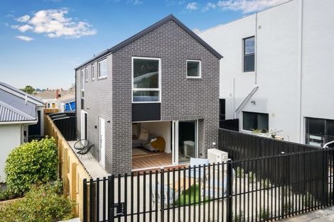 Photo of property in 243b South Road, Caversham, Dunedin, 9012