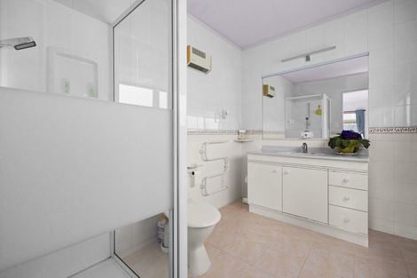 Photo of property in 3 Jacaranda Place, Greenmeadows, Napier, 4112