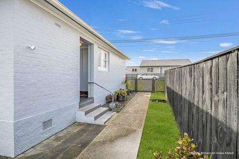 Photo of property in 36 Maxwell Avenue, Durie Hill, Whanganui, 4500