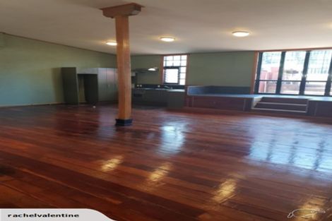 Photo of property in 91a Cook Street, Marfell, New Plymouth, 4310