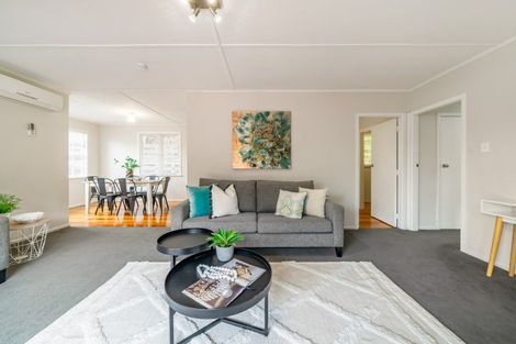 Photo of property in 5 John Street, Stokes Valley, Lower Hutt, 5019