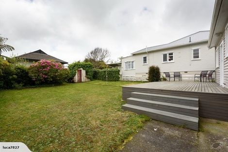 Photo of property in 21 Blakey Avenue, Karori, Wellington, 6012