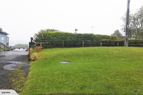 Photo of property in 35 Moffat Road, Red Beach, 0932