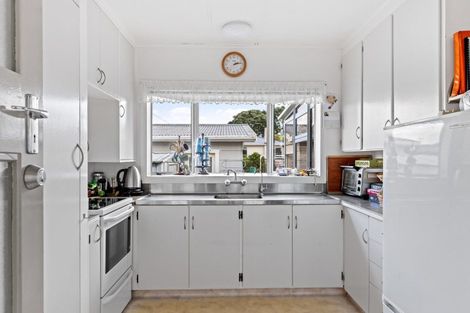 Photo of property in 33 Wynyard Street, Bell Block, New Plymouth, 4312