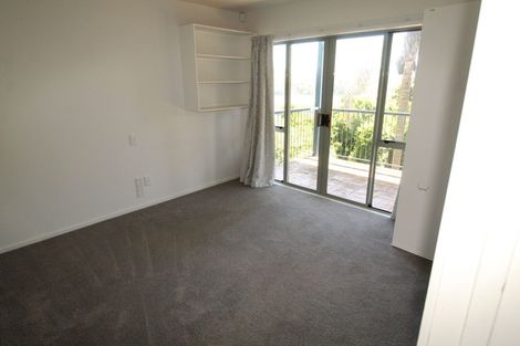 Photo of property in 9b Awarua Crescent, Orakei, Auckland, 1071