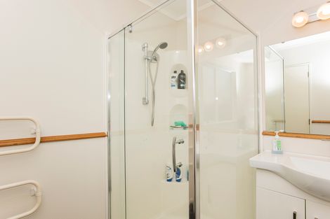 Photo of property in 43 Ayton Street, Mangapapa, Gisborne, 4010