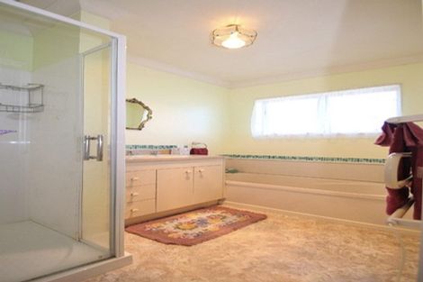 Photo of property in 6 Guernsey Place, Grandview Heights, Hamilton, 3200