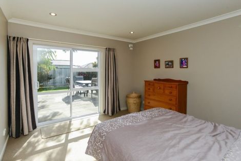 Photo of property in 10 Edwards Street, Frimley, Hastings, 4120