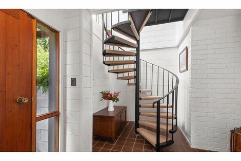 Photo of property in 27 Wychwood Crescent, Springfield, Rotorua, 3015