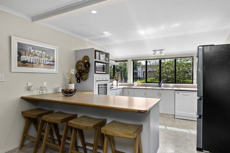 Photo of property in 22 Taylor Street, Cambridge, 3434