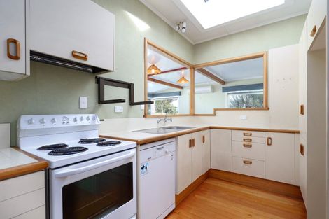 Photo of property in 11 Waverley Street, Richmond, 7020