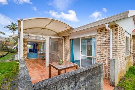 Photo of property in 4 Parkridge Way, Henderson, Auckland, 0612