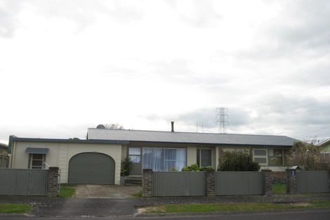 Photo of property in 17 Hendon Road, Fairview Downs, Hamilton, 3214