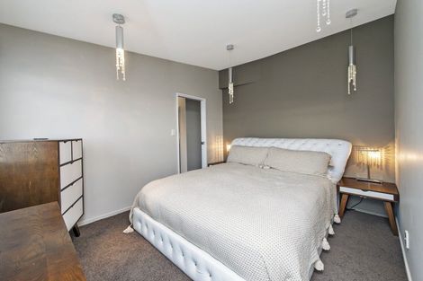 Photo of property in 2 Redcliffs View Lane, Redcliffs, Christchurch, 8081