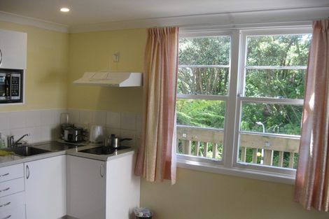 Photo of property in 196 Glenmore Street, Northland, Wellington, 6012