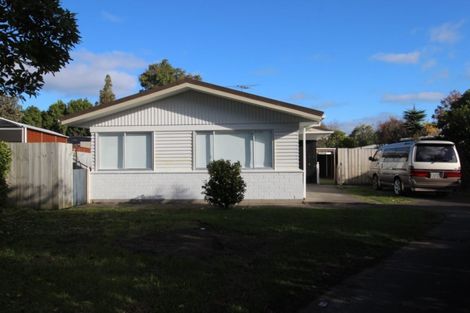Photo of property in 12 Pinedale Place, Henderson, Auckland, 0610