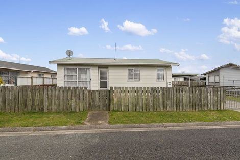 Photo of property in 16 Aspen Place, Owhata, Rotorua, 3010