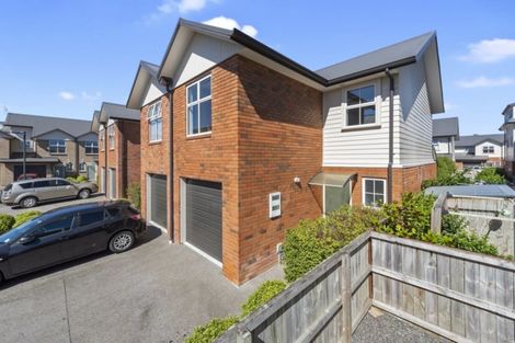 Photo of property in 2 Chiefs Court, Hamilton East, Hamilton, 3216
