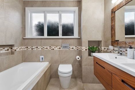 Photo of property in 9 Barrington Street, Somerfield, Christchurch, 8024