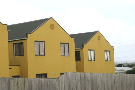 Photo of property in 11 Blumhardt Place, Avondale, Auckland, 1026