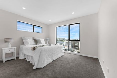 Photo of property in 22 Black Shed Road, Flat Bush, Auckland, 2019