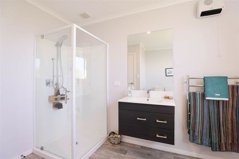 Photo of property in 10 Whiteoak Grove, Tinwald, Ashburton, 7700