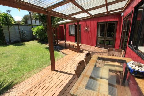 Photo of property in 1a Upper Cross Street, Raglan, 3225