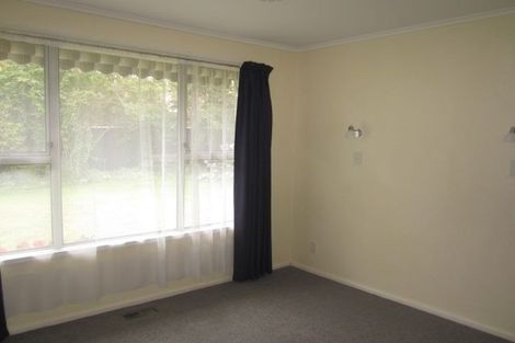 Photo of property in 220 Memorial Avenue, Burnside, Christchurch, 8053