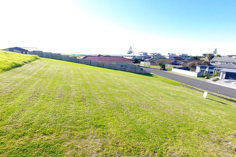 Photo of property in 41 Omega Place, Coastlands, Whakatane, 3120