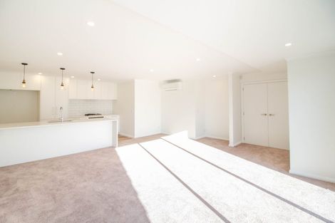 Photo of property in 3 Lucern Lane, Petone, Lower Hutt, 5012